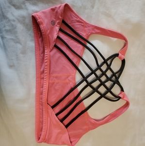 Lululemon Free to be bra so 12